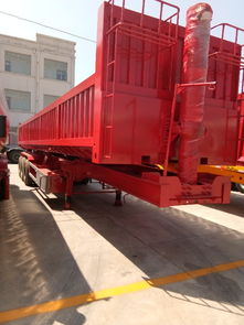 了解梁山挂车厂轻型后翻自卸半挂车销售价格及挂车漆选择